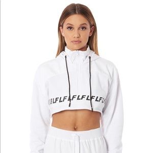 LF Cropped Long Sleeve Sweatshirt